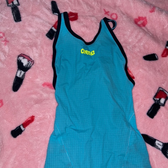 Arena Carbon Flex Tech Suit